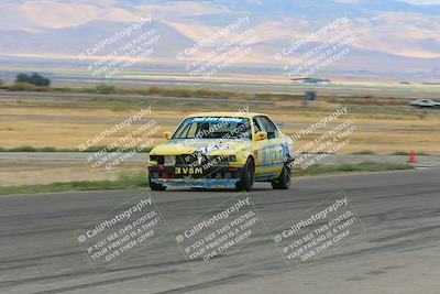 media/Sep-30-2023-24 Hours of Lemons (Sat) [[2c7df1e0b8]]/Track Photos/115pm (Front Straight)/